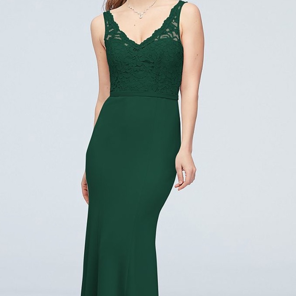 David’s Bridal Pine/Emerald Green Bridesmaid Dress